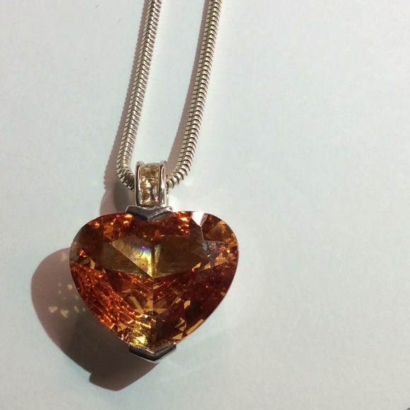 Thomas Sabo Heart pendant necklace - Picture 4 of 8